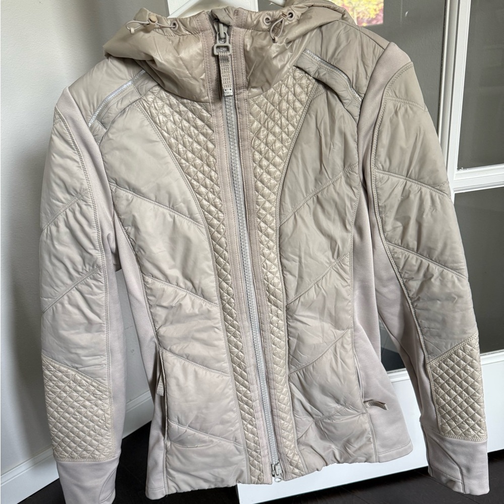 Women's Athleta Beige Quilted Jacket